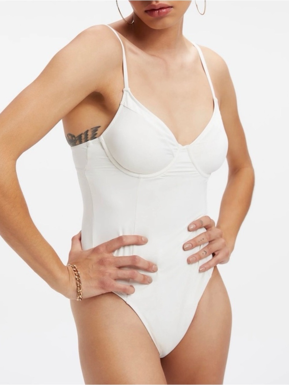 EUC Good American White Swimsuit Underwire/Defined Cups